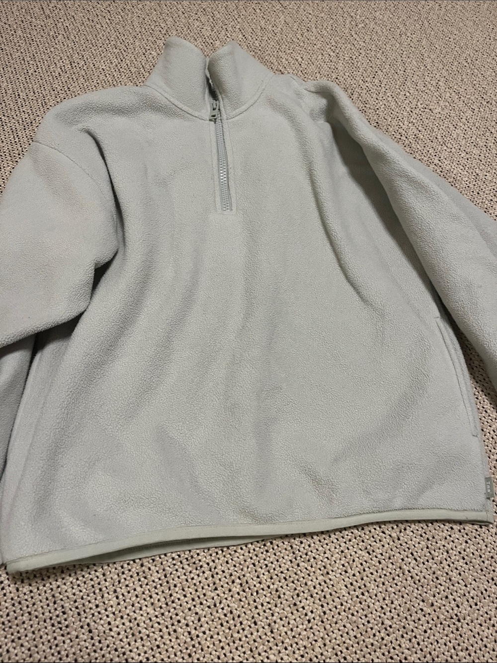 Aritzia TNA Polar 1/4 Zip Sweater  XS